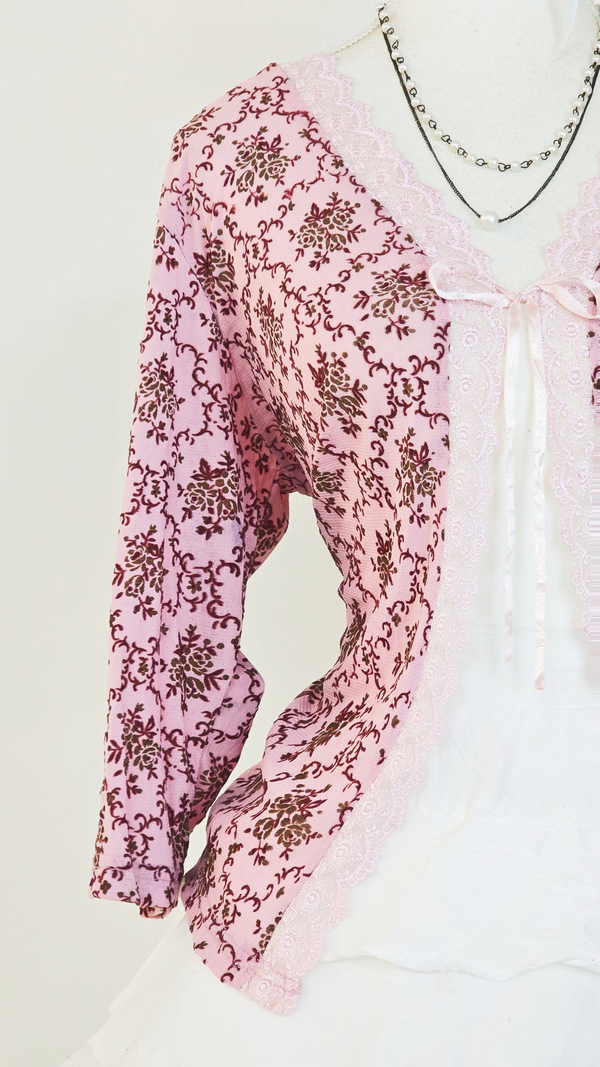 The Rose Damask Lace-Trim Tie Cardigan(Size - L)
