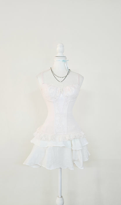 The Porcelain Lace Underbust Bustier(Size - XS)