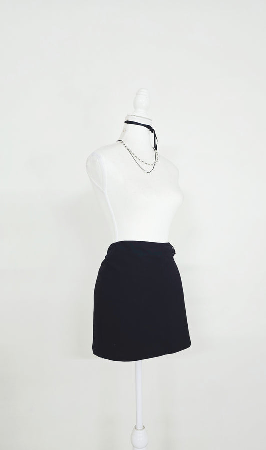 The Side-Buckle Noir Mini Skirt(Size - M)