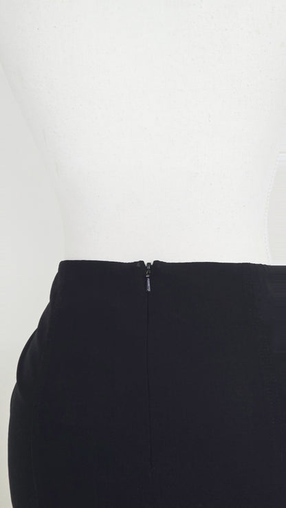 The Side-Buckle Noir Mini Skirt(Size - M)
