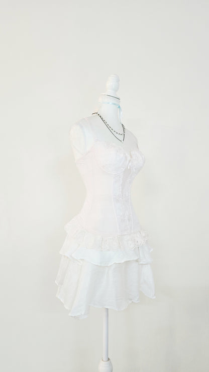 The Porcelain Lace Underbust Bustier(Size - XS)