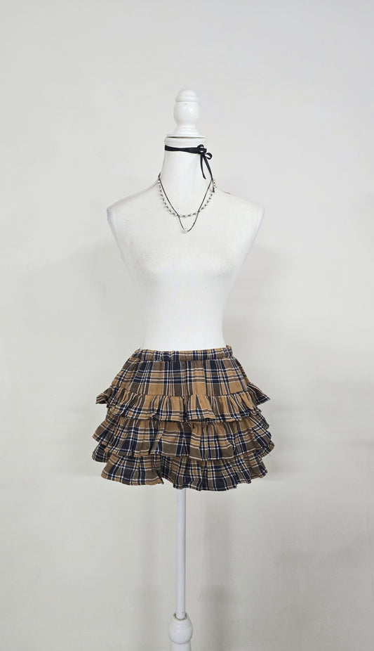 The Downtown Tiered Plaid Ruffle Skirt(Size - M)